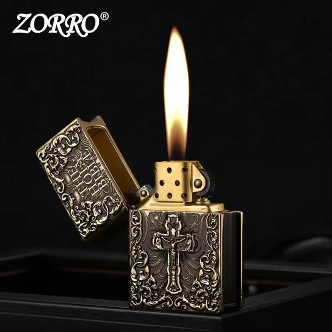 فندک_بنزینی_برند_Zorro_طرح_کتاب_مقدس_The_Holy_BIBLE_print42o.ir_04