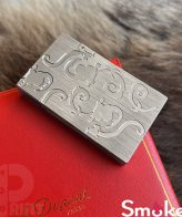 فندک گازی برند S.T Dupont (نقره ای طرح بته جغه) اورجینال