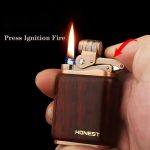 فندک_بنزینی_Honest_اتومات_بدنه_چوبی_print42o.ir_